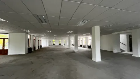 Sandton Sandown -684.39sqm- Pinmill Farm Office Park, 164 Katherine Street, L (6)